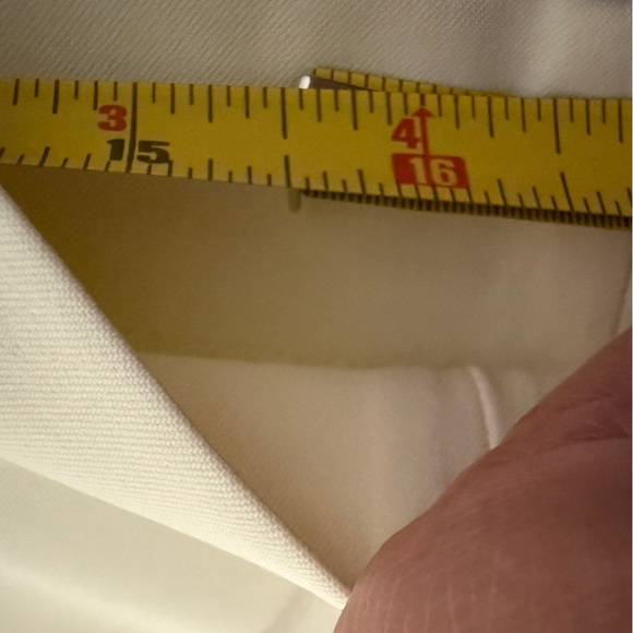 EUC - Riani Offwhite Pants - Size 8 - Picture 8 of 9